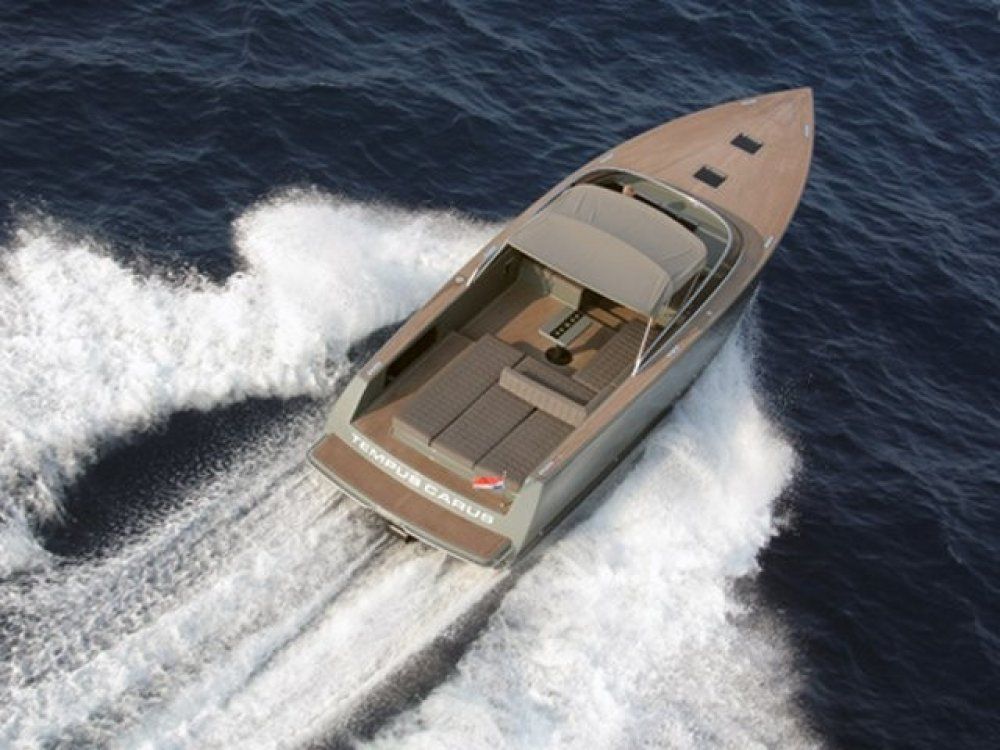 Van dutch 40 day charter for up to 9 people golfe juan