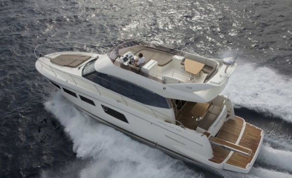 Jeanneau prestige 500 fly 3 cabins split