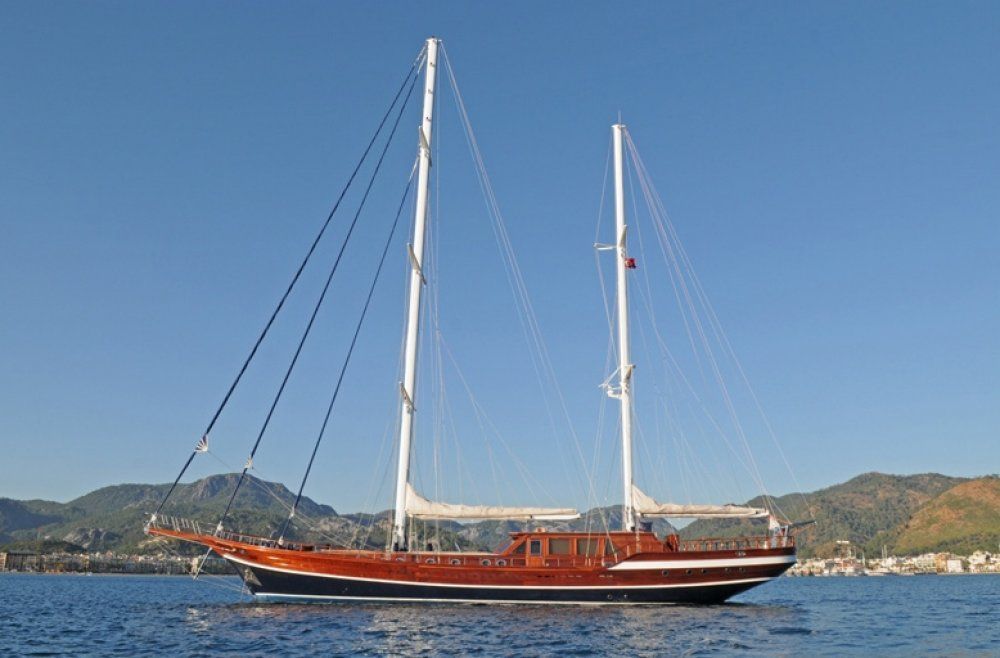 Queen of datca luxury 115 gulet up to 10 guests croatia