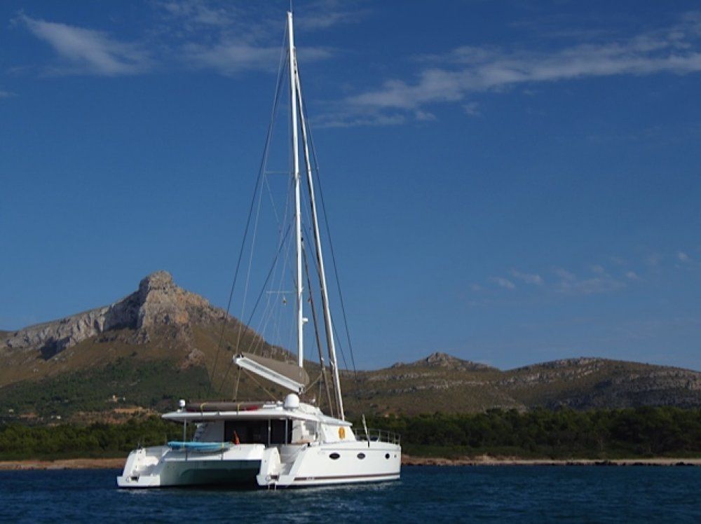 Magec fontaine pajot 67 4 double cabins balearics caribbean