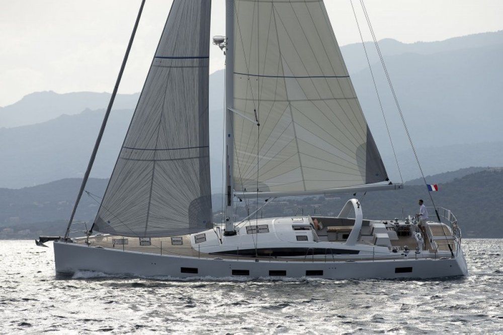 Charter yacht jeanneau 64 5 double cabins tortola