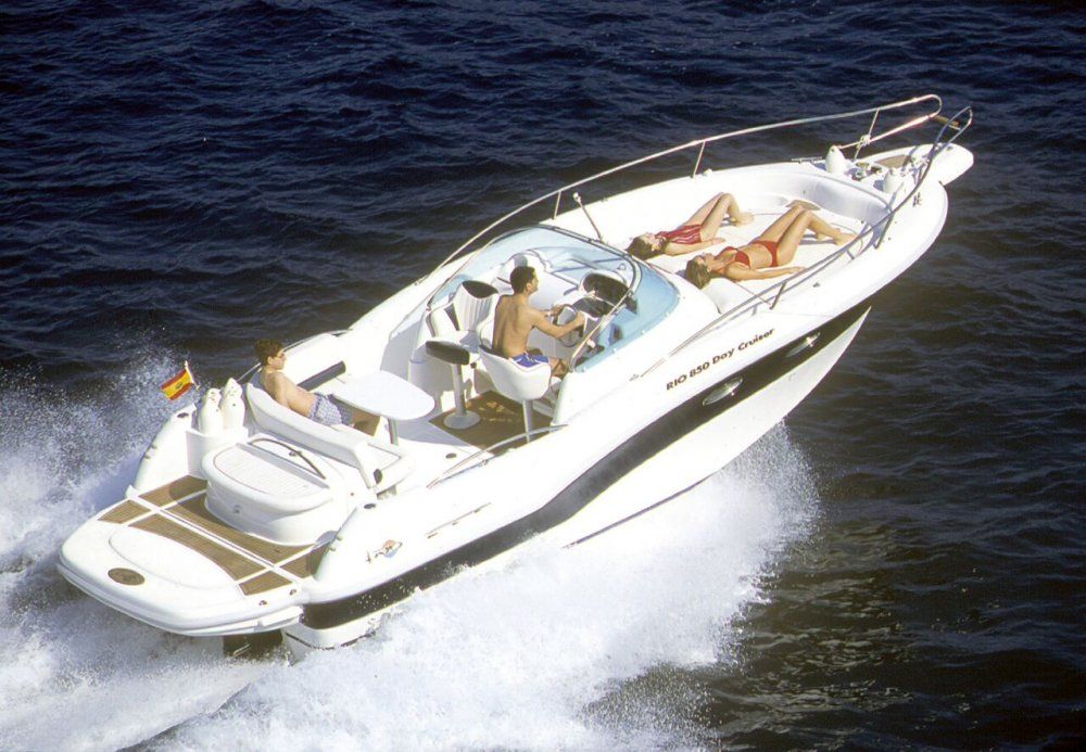 Charter boat rio 850 day charter ibiza