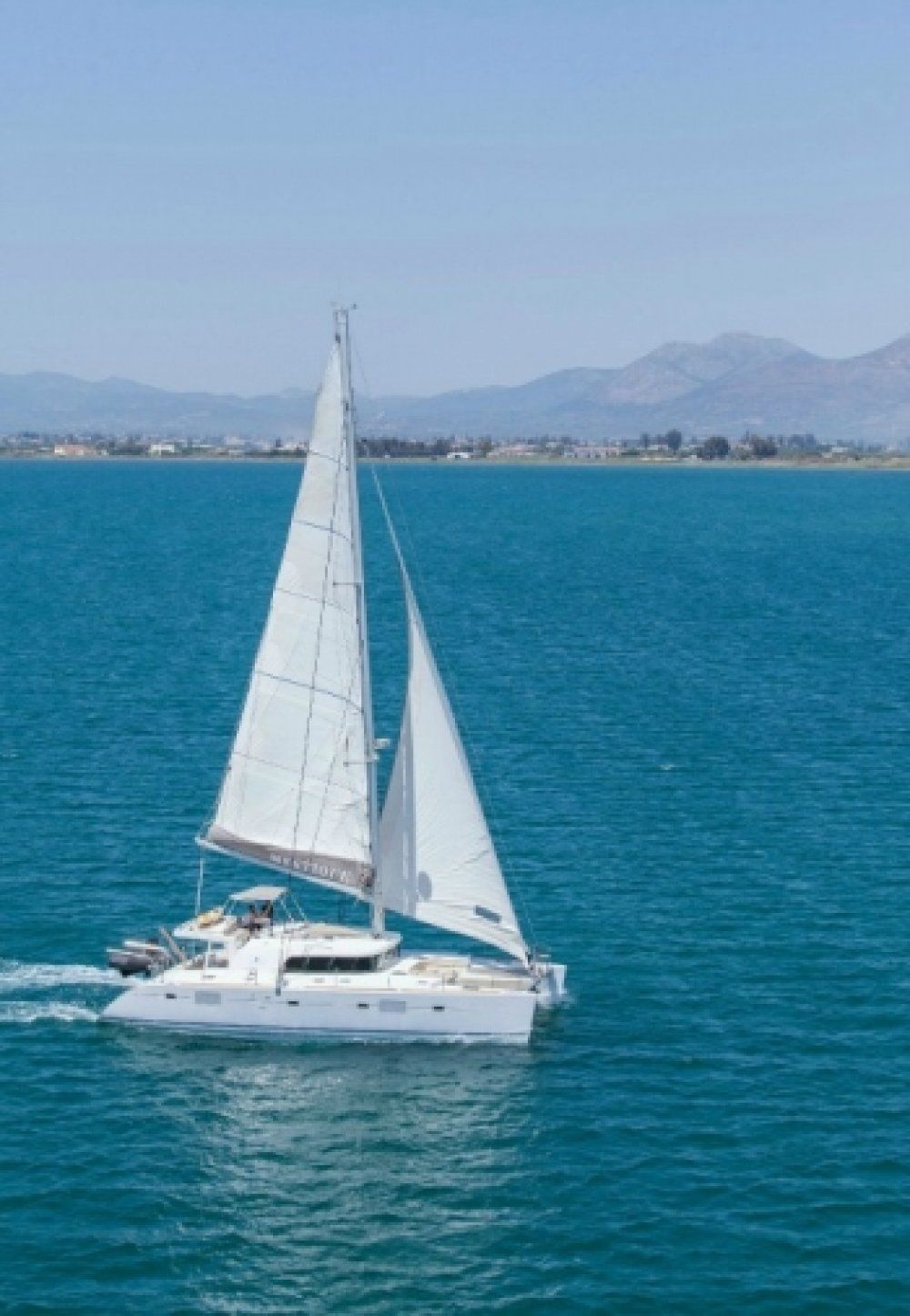 Charter catamaran mystique lagoon 50 5 cabins greece