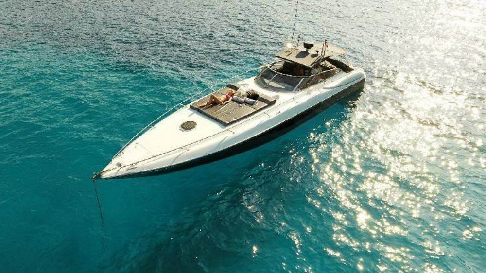 Charter yacht sunseeker superhawk 48 day charters ibiza