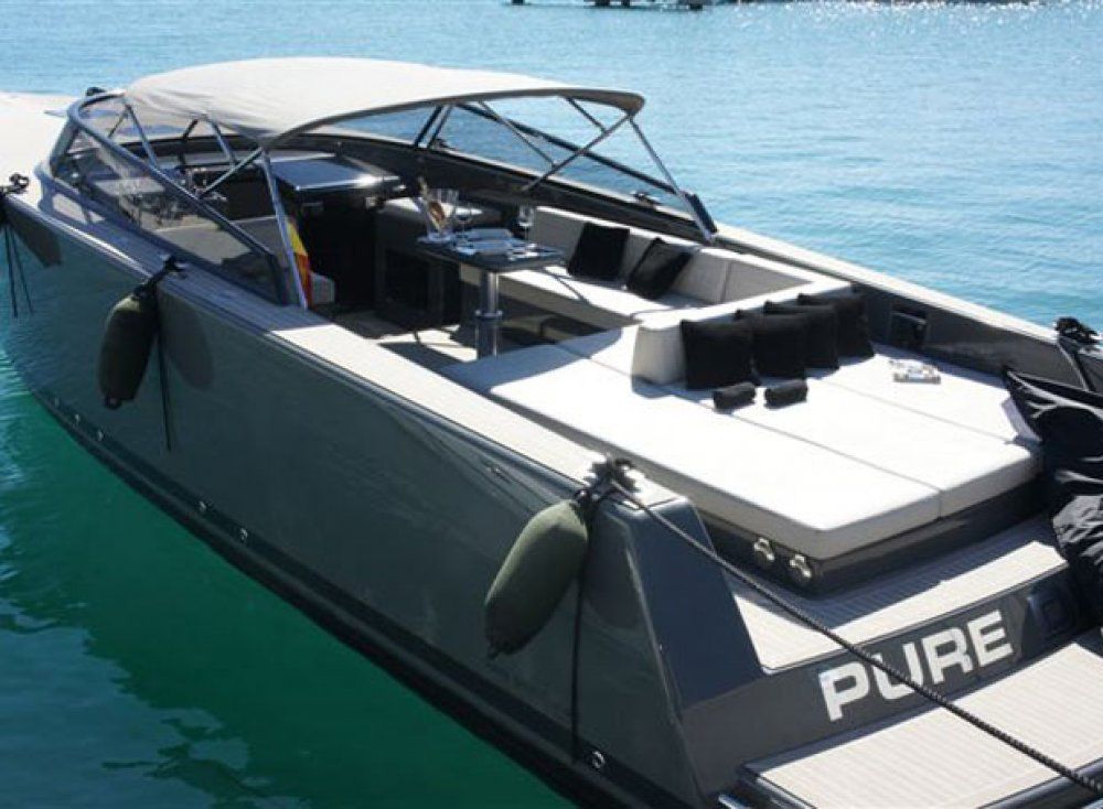 Van dutch 40 yacht for day charter in ibiza