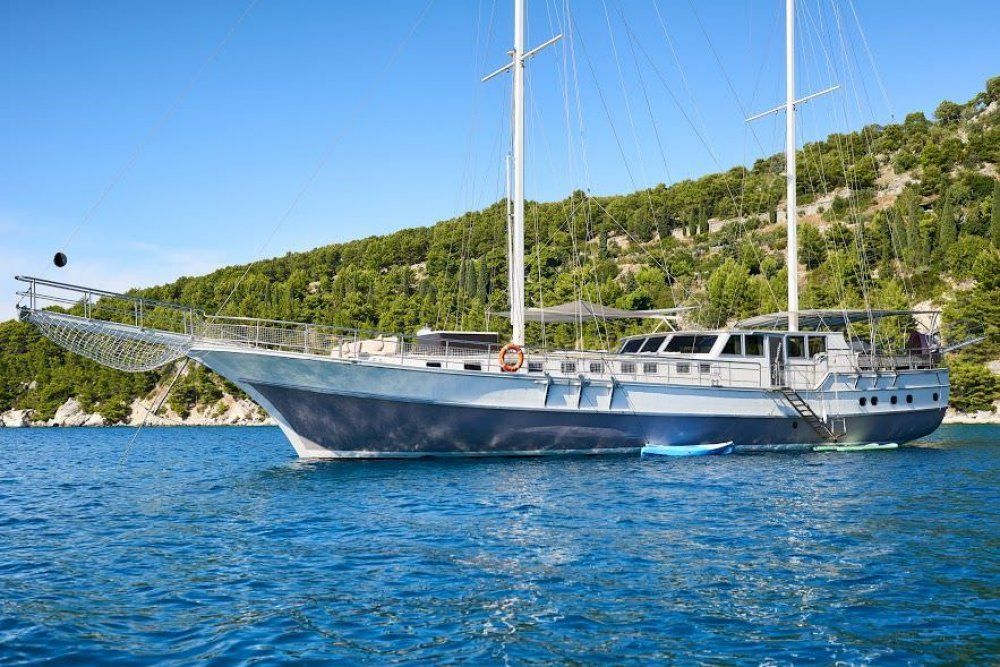 Charter gulet nautilus croatia