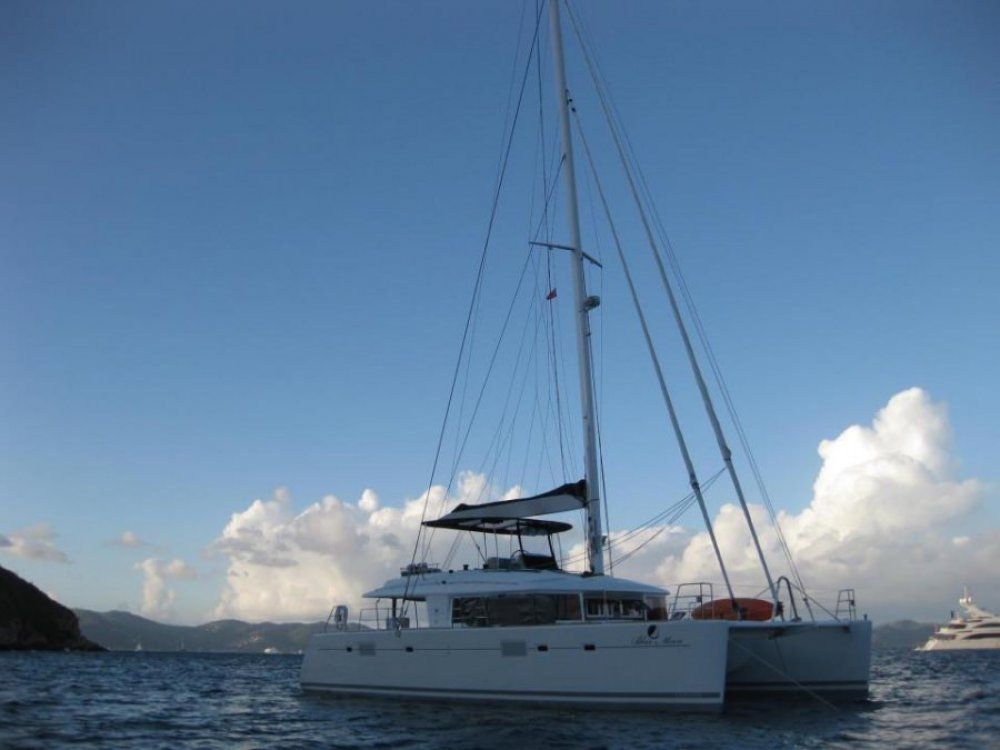 Blue moon l56 catamarans for charter in the bvi
