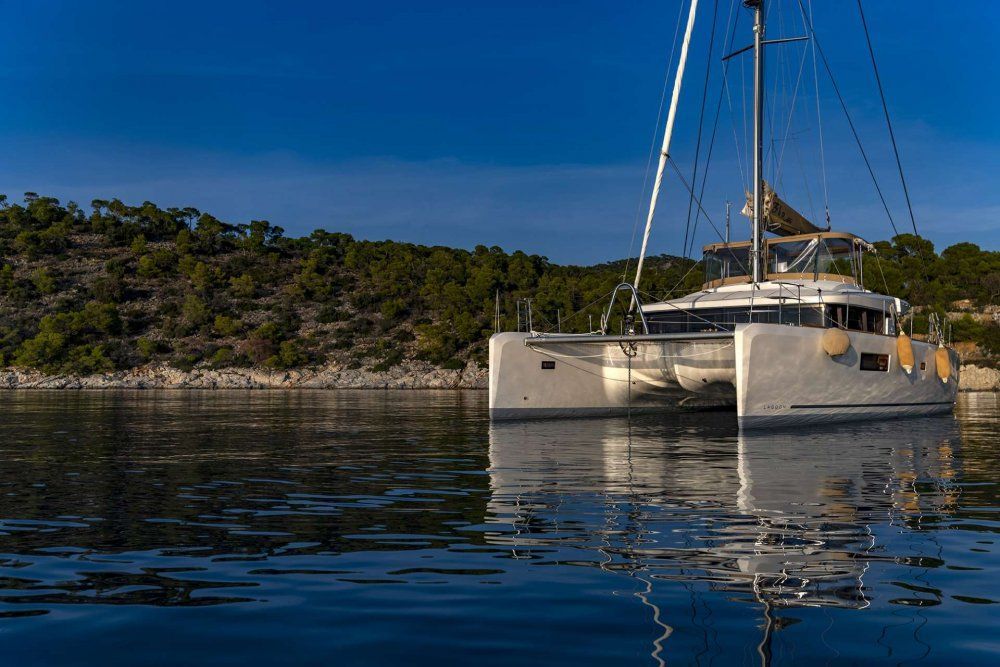 Catamaran flo greece