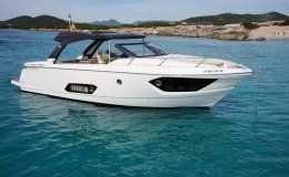 Absolute 40 for day charter in ibiza