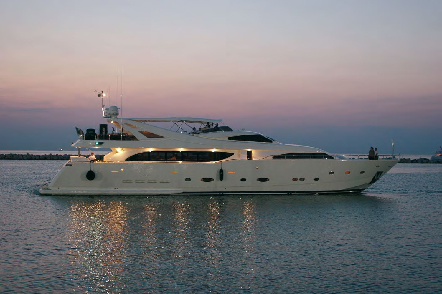 camarik2_yacht_charter_ibiza