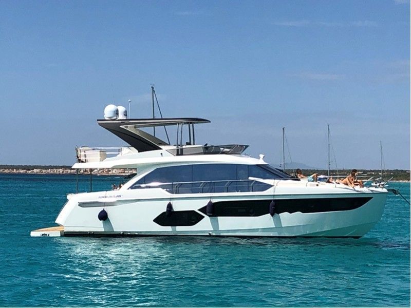 Charter yacht balearics alquiler yate baleares mallorca 11