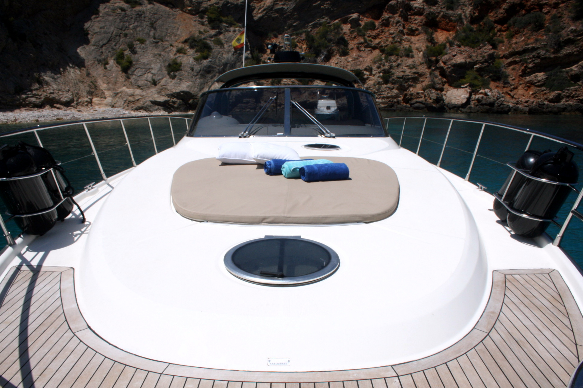 Mediterranee charter yacht ibiza alquiler yate 6.jpg