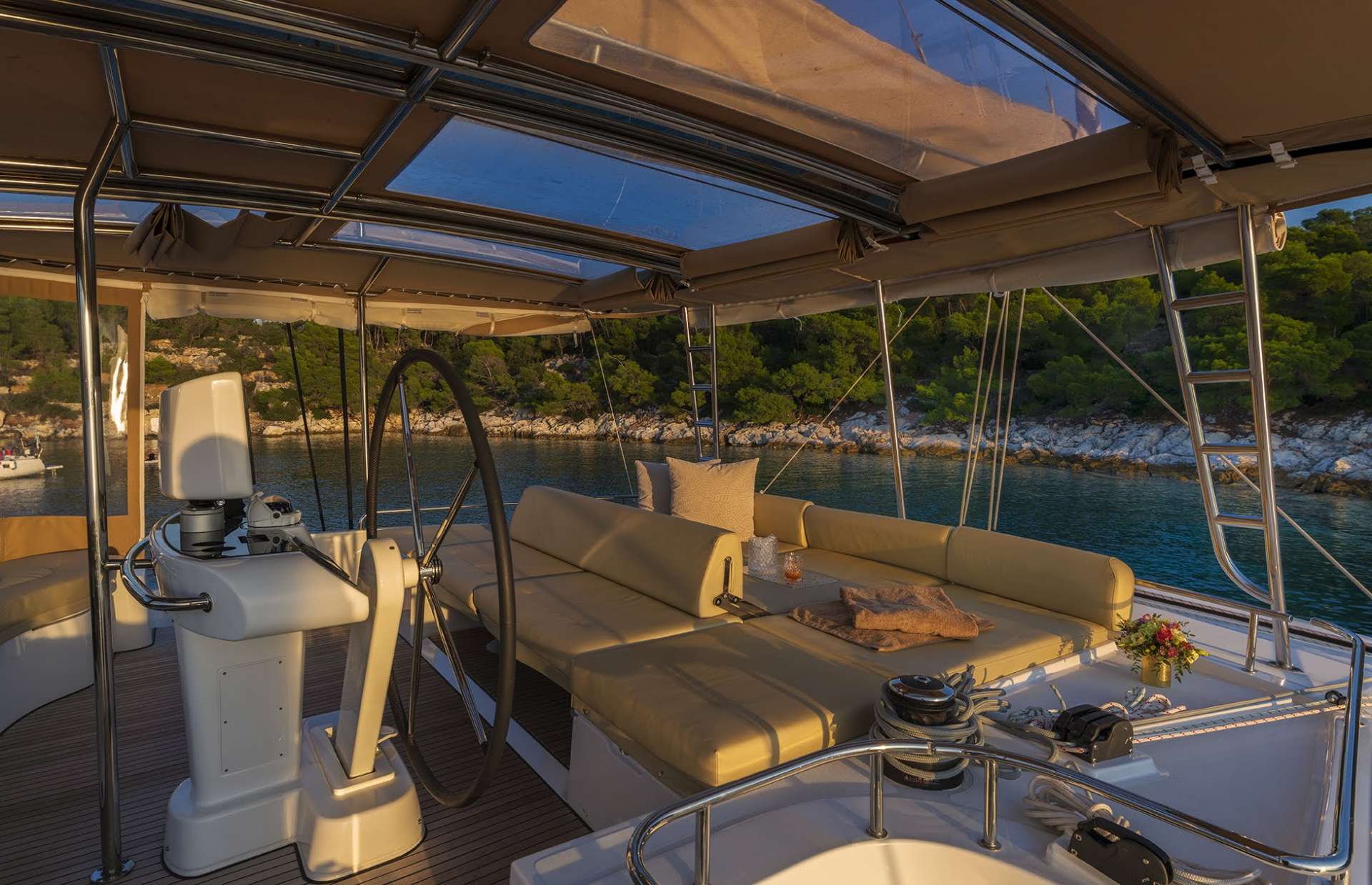 Charter catamaran greece alquiler grecia 13