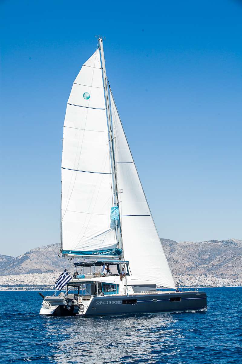 Clover charter catamaran greece alquiler grecia 18