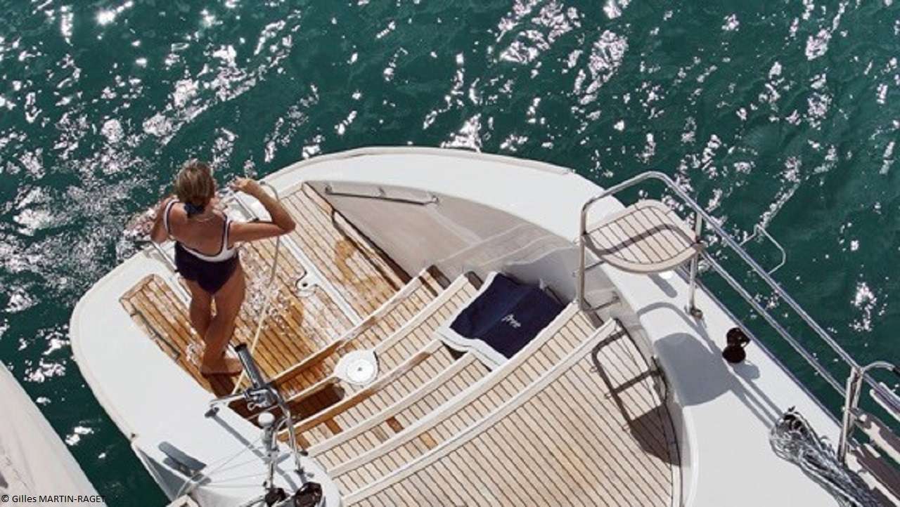 Med charter catamaran corsica corcega alquiler italia 15